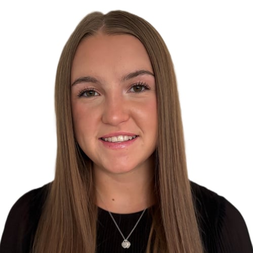 Headshot of Taylor MacDougall.