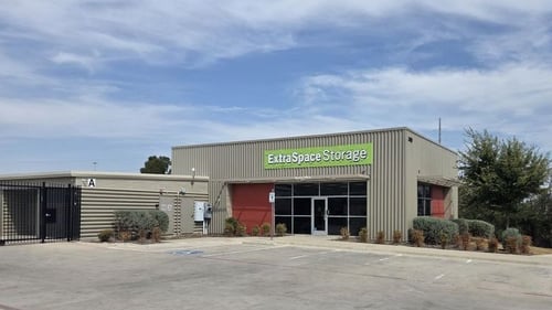 Extra Space Storage