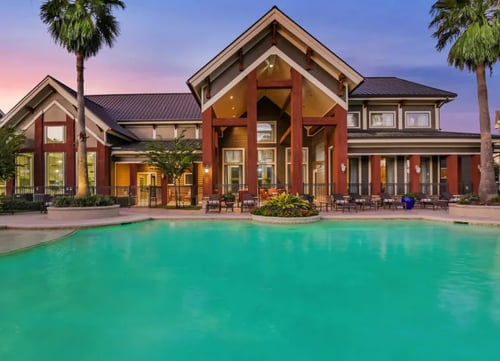 Yorktown Crossing Outdoor Pool