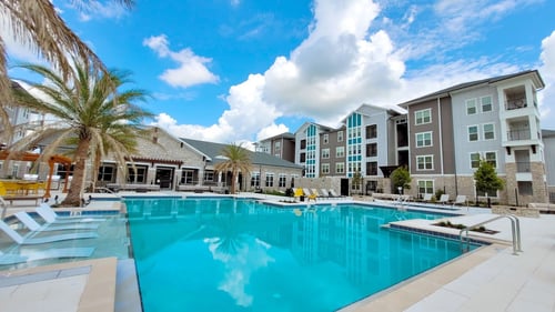 Google Cover Photo | Maeva Modern Apartments