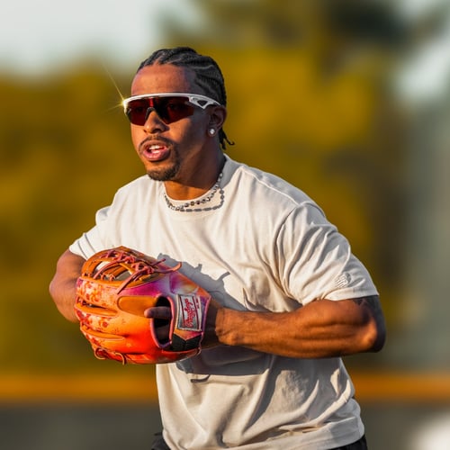 OAKLEY VAULT, 21317 Nebraska Crossing Dr. Gretna, NE | Men's and