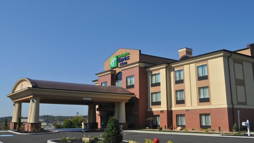 Welcome to the Holiday Inn Express & Suites Greensburg, PA!