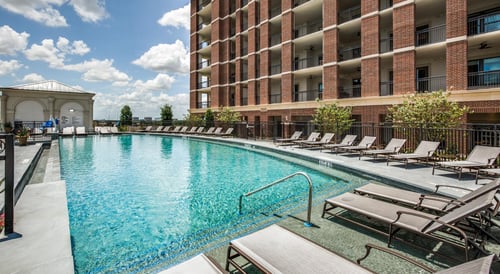The Ivy Apartments Swimming Pool