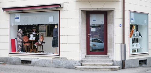 Stoff Boutique Martina Bachofner - Modische Kleiderstoffe für Womens Wear, Nähkurse und Schnittmuster nach Mass, 8610 Uster im Kanton Zürich