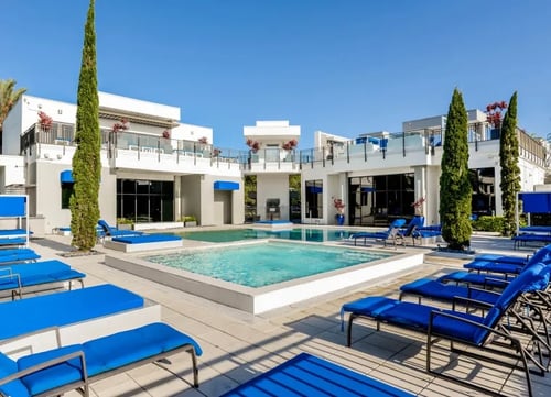 Reveal Heathrow Resort-Style Pool