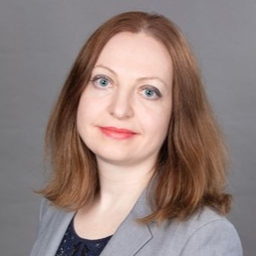 Headshot of Lana Beskina