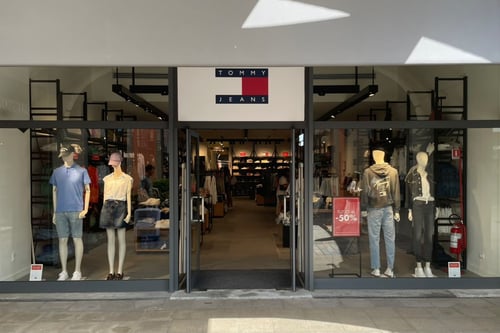 storefront image