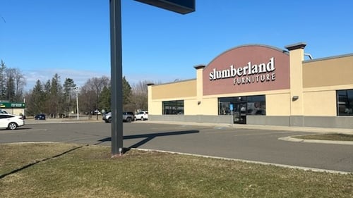 Grand Rapids Slumberland Furniture exterior 2