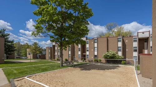 Property Exterior at Eagles Landing Apartments, Kent, Ohio