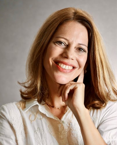 Simone Hengartner Thurnheer, MSc FHO in Sozialer Arbeit, Inhaberin & Geschäftsführerin KONSENSE GmbH, zertifizierte ZRM® Trainerin ISMZ, LOA Trainerin, ZLB Schweiz, Forschungspartnerin Internationales Institut für Wirkungs- und Therapieforschung