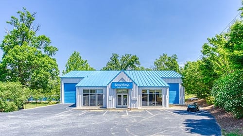 SmartStopSelfStorage-HendersonvilleNC-102GloverSt