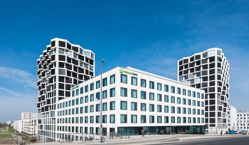 Our hotel less than 10 minutes from Munich City Centre via S-Bahn.