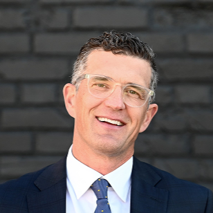 Headshot of Fraser Kochan