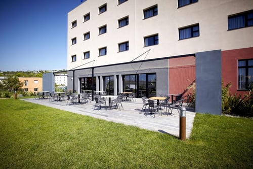 Welcome to Holiday Inn Express Marseille Airport.