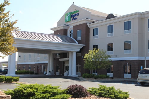 Holiday Inn Express Sedalia Exterior