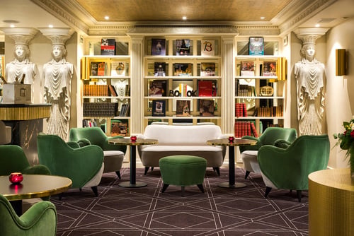 L'Avenue Bar de l'hôtel Barsey by Warwick