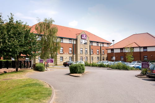 Premier Inn Oxford Cowley exterior