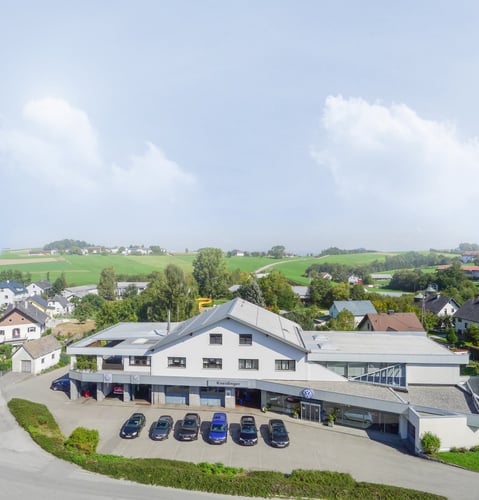 Kneidinger Center GmbH