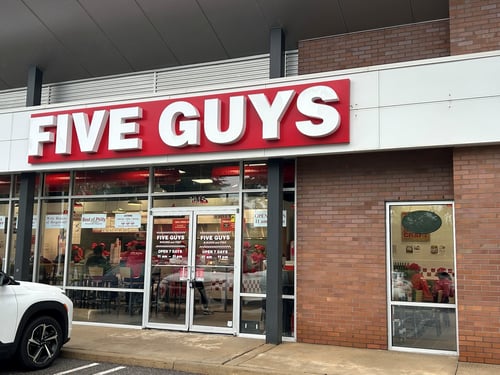 Exterior photograph of the Five Guys restaurant in Willow Grove PA.