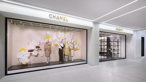 CHANEL HAMBURG Front store