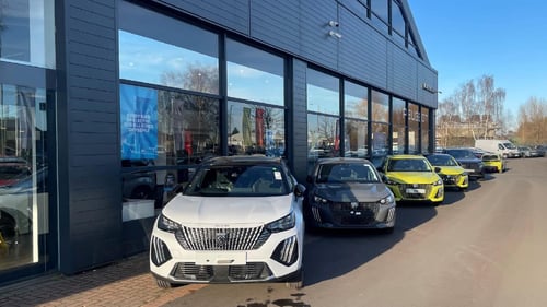 Evans Halshaw Peugeot Doncaster Showroom Exterior Car Lineup