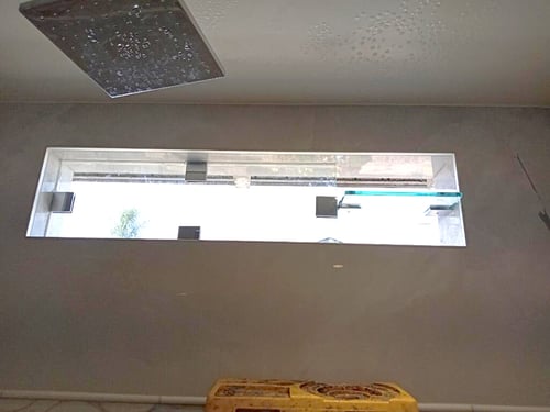 Guero's Glass- Instalación y reparación de vidrios comerciales