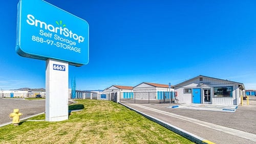 SmartStop-Self-Storage-Riverside-CA-6667-Van-Buren-Blvd