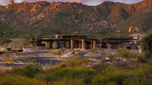 Mountain House Lodge Front Exterior