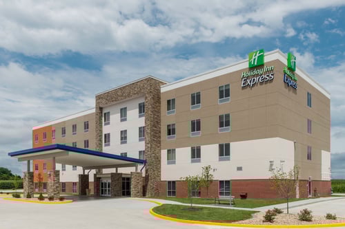 Holiday Inn Express - Troy, IL. Right off I-55 at Route 162.