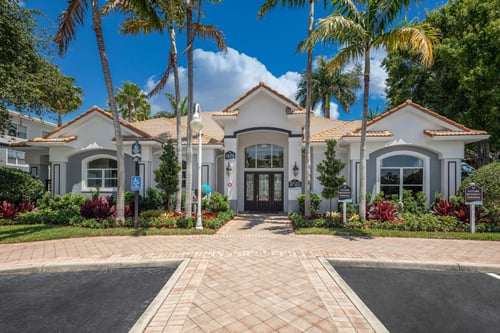 Leasing center at Verona at Boynton Beach in Boynton Beach, FL