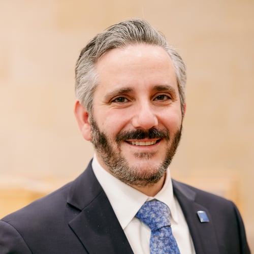 Aviv Hod Headshot Image