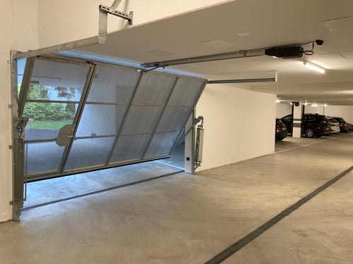 Kipptor mit Gilgen DBX Antrieb