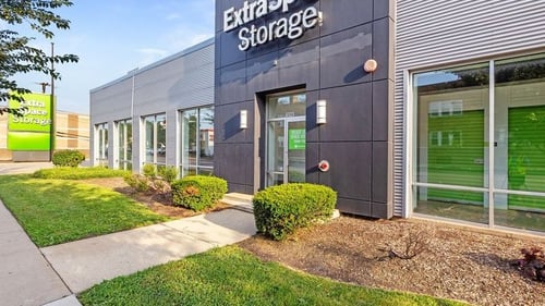 Extra Space Storage