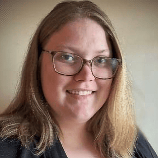 Headshot of Courtney Hansen