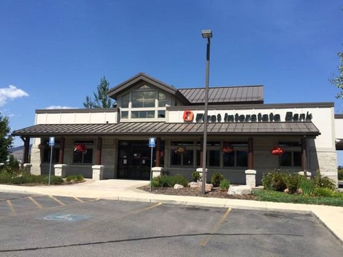 Exterior image of First Interstate Bank in Helena, Montana.