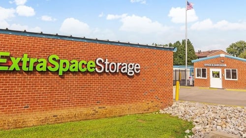 Extra Space Storage