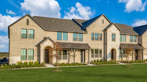 Exterior of the CB JENI Harvest model home in Argyle, TX.