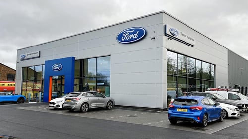 Exterior of Evans Halshaw Ford Motherwell Showroom