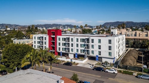 Building exterior at 4847 Oakwood in Los Angeles CA 90004