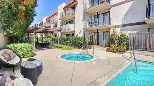 Pool and spa at Sherway Villa Apartments in Reseda, CA 91335