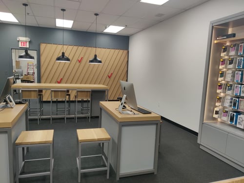 Wireless Zone, Verizon Authorized Retailer, Verizon Wireless, 5G, smartphones, tablets, smart watches, 5G, WiFi, home internet, mobile accessories, upgrades, phone lines, bill analysis, prepaid phones, Samsung, Google, Apple, LG, Motorola, small business, SMB