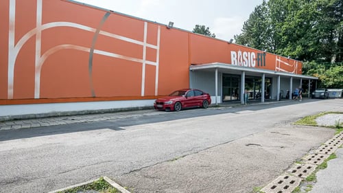 Basic-Fit Seraing Rue du Bois de l’Abbaye 24/7 - front club outside