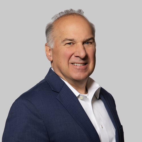Headshot of Chris Browning, a wealth advisor at Chase