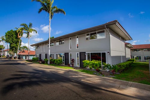 Exterior View at Mala Grove in Waipahu, HI 96797