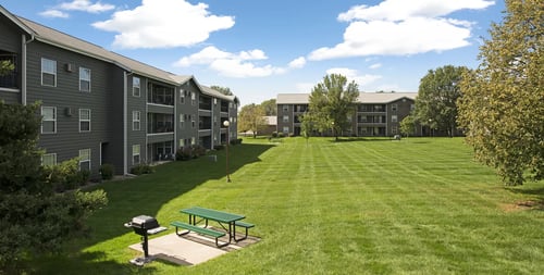 Exterior view at Evans Meadows in Elk River, MN 55330