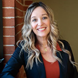 Headshot of Michelle Schmiess