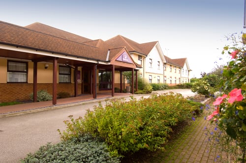 Premier Inn Derby West hotel exterior
