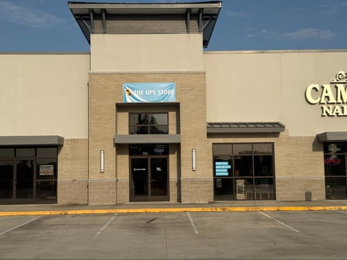 Front entrance of The UPS Store #8259 on Nelson Road in Lake Charles, Louisiana.