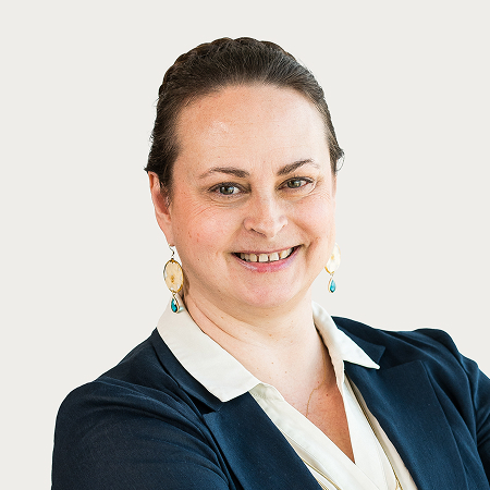 Erin Ayden headshot.