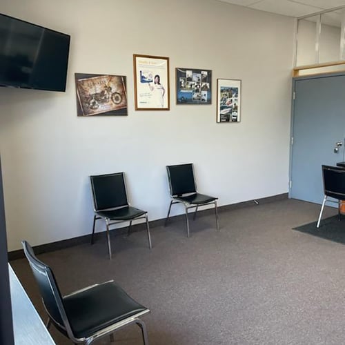 L.A. Insurance Agency MI-293 Office interior